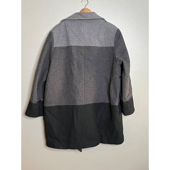 Donnybrook Womens Wool Blend Coat 18W Gray & Black With Button Front & Zip Pocke - Picture 6 of 6